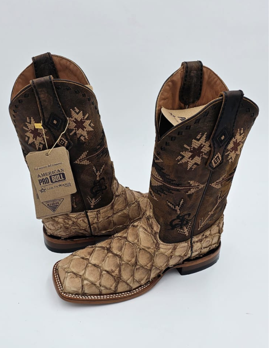 Handcrafted pirarucu fish-skin boot