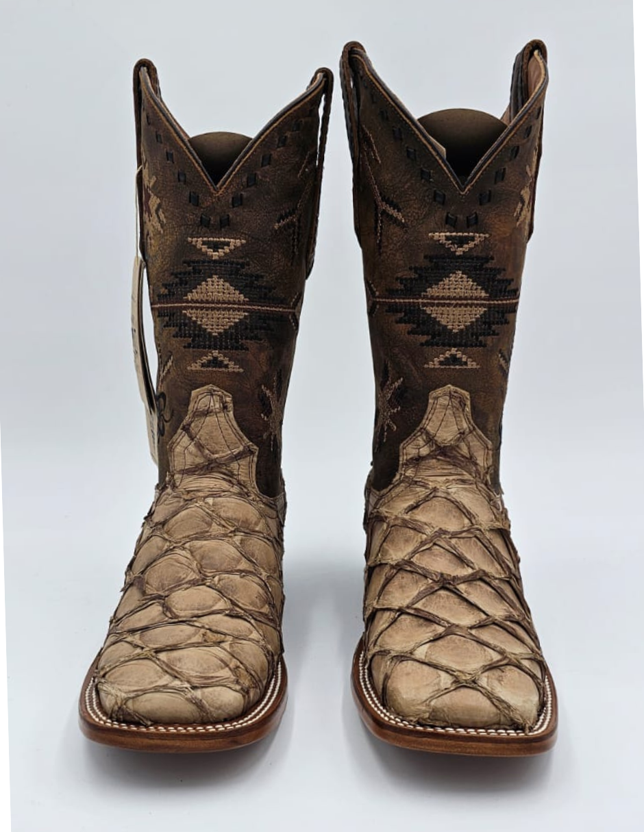 Handcrafted pirarucu fish-skin boot
